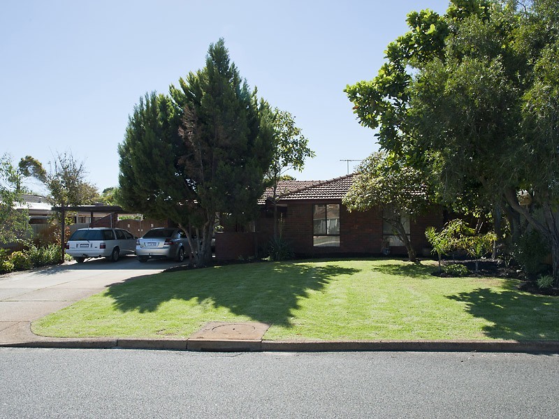 3 Collinson Way, Leeming WA 6149