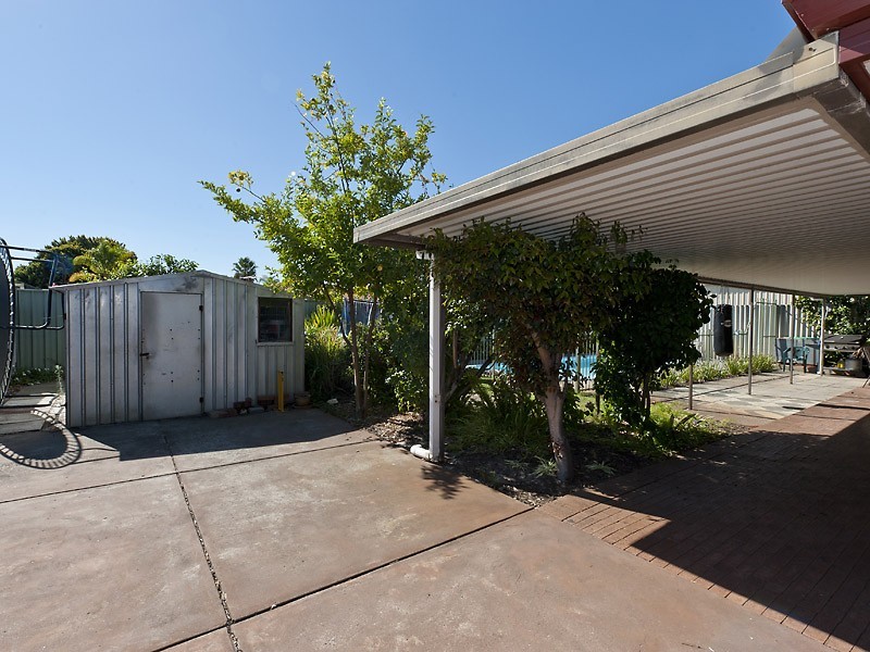 3 Collinson Way, Leeming WA 6149