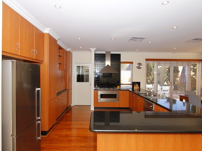 72A Jean Street, Beaconsfield WA 6162