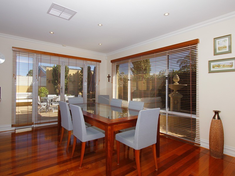 72A Jean Street, Beaconsfield WA 6162