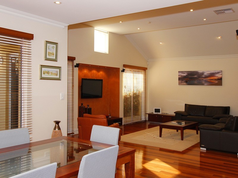 72A Jean Street, Beaconsfield WA 6162