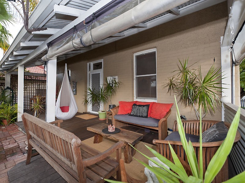 297 Canning Highway, Palmyra WA 6157