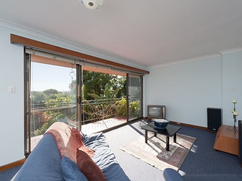 151 Kitchener, Alfred Cove WA 6154