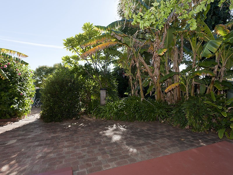 151 Kitchener, Alfred Cove WA 6154