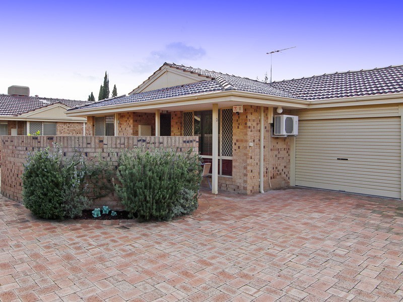 3/159 Stock Road, Attadale WA 6156