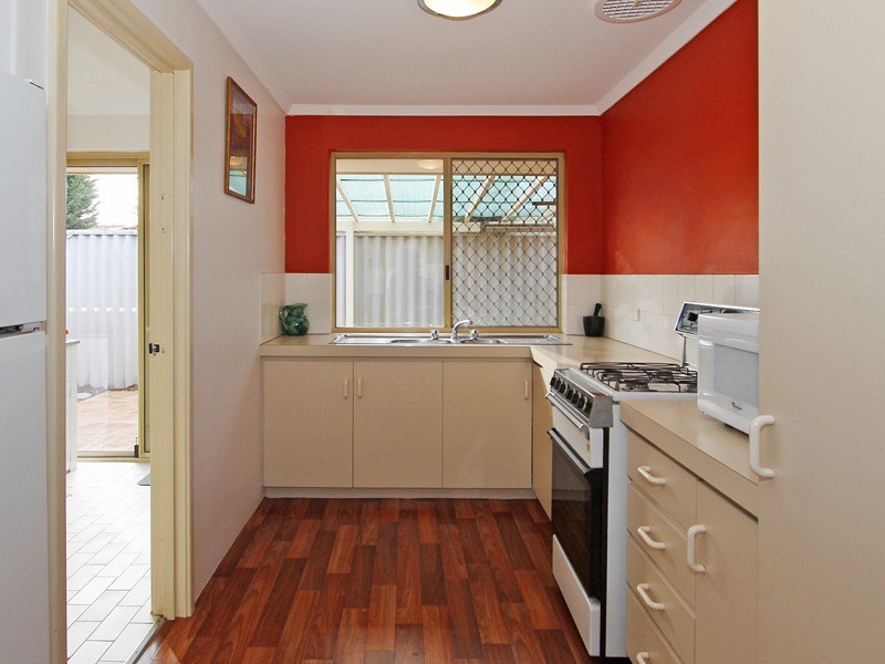 3/159 Stock Road, Attadale WA 6156