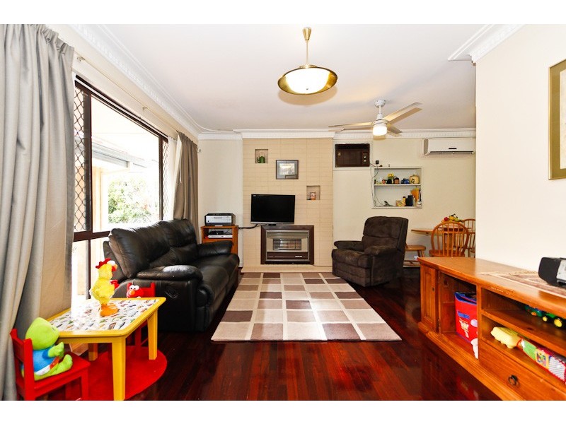14 Mullings Way, Myaree WA 6154