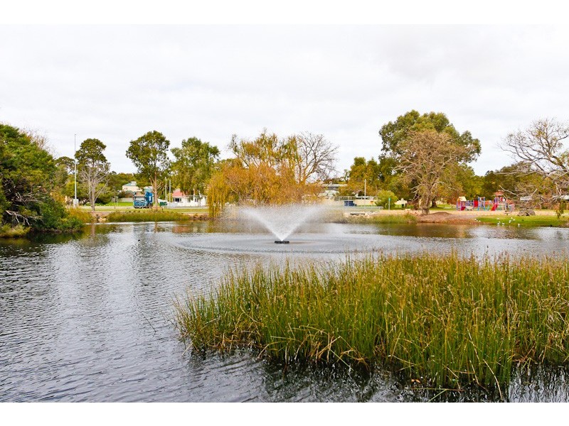 14 Mullings Way, Myaree WA 6154
