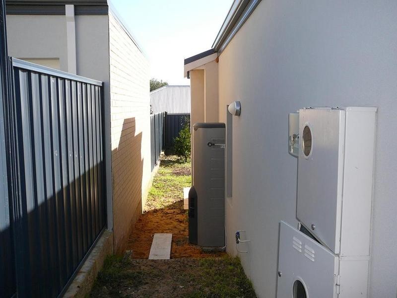 28B Sergeant Road, Melville WA 6156