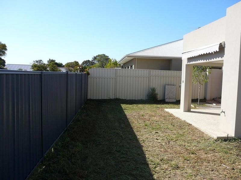 28B Sergeant Road, Melville WA 6156