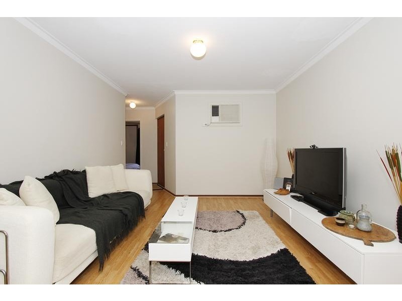 2/259 Preston Point Road, Bicton WA 6157