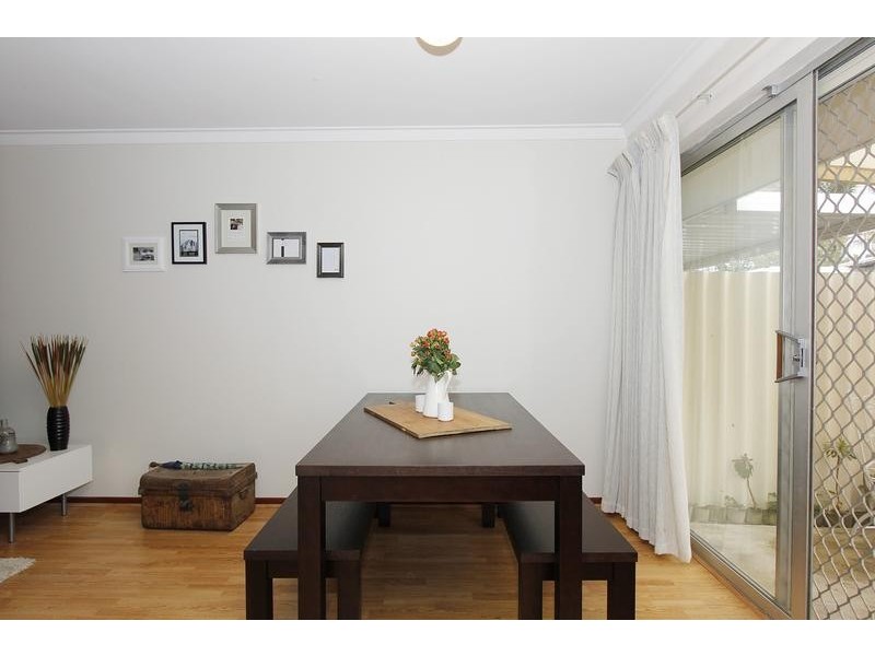 2/259 Preston Point Road, Bicton WA 6157