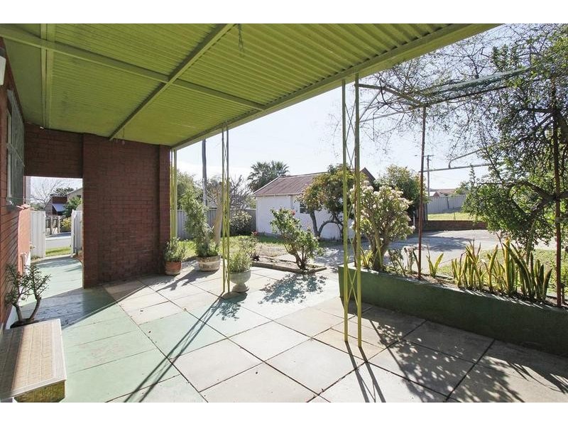 278 South Street, White Gum Valley WA 6162