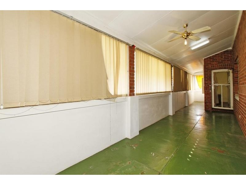 278 South Street, White Gum Valley WA 6162