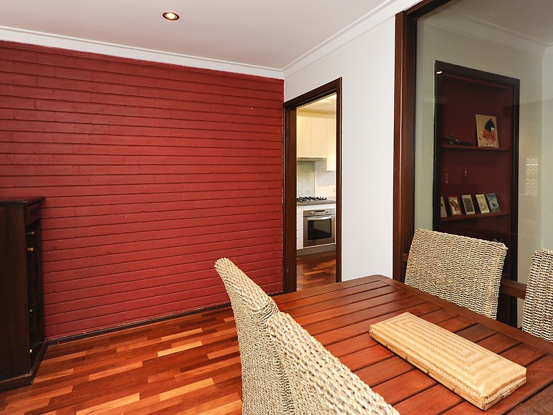 1/61 Waddell Road, Bicton WA 6157