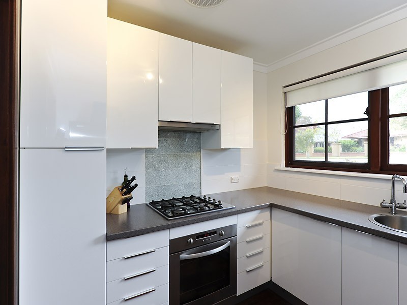 1/61 Waddell Road, Bicton WA 6157