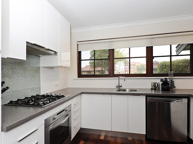 1/61 Waddell Road, Bicton WA 6157