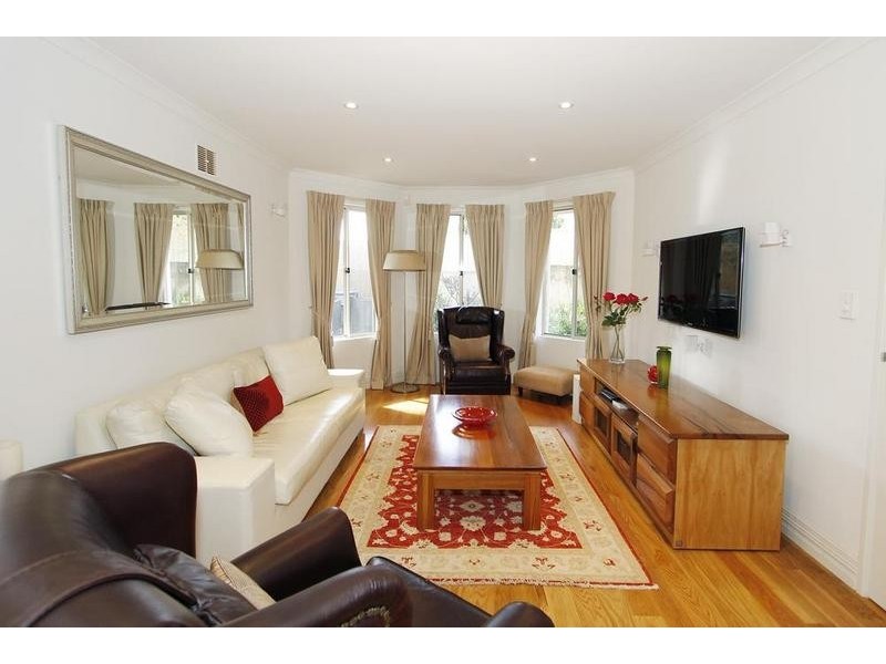 95A Point Walter Road, Bicton WA 6157