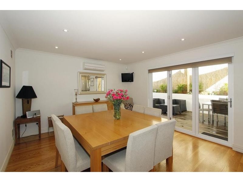 95A Point Walter Road, Bicton WA 6157