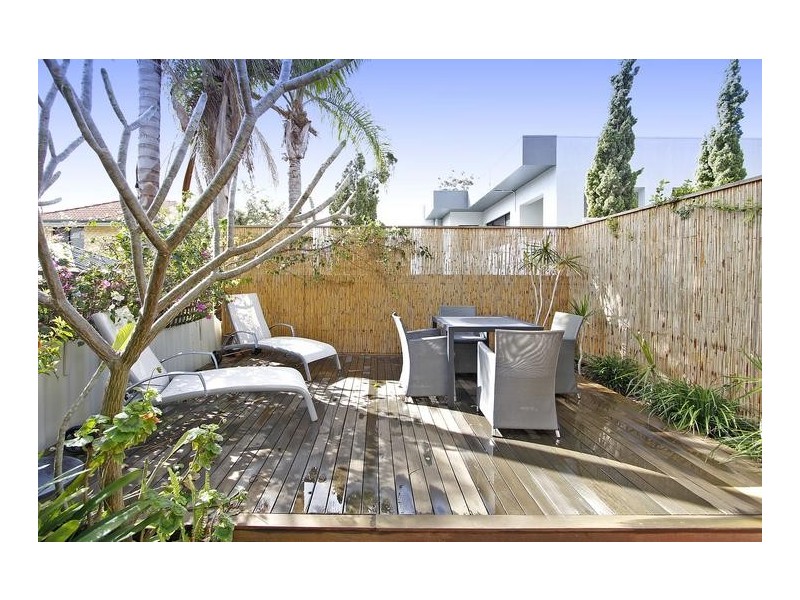 95A Point Walter Road, Bicton WA 6157