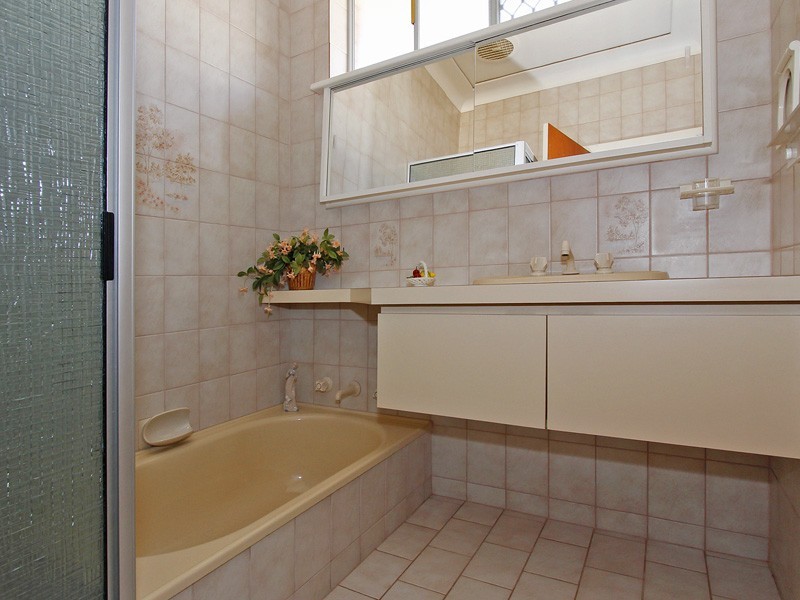 141 Kitchener Road, Alfred Cove WA 6154