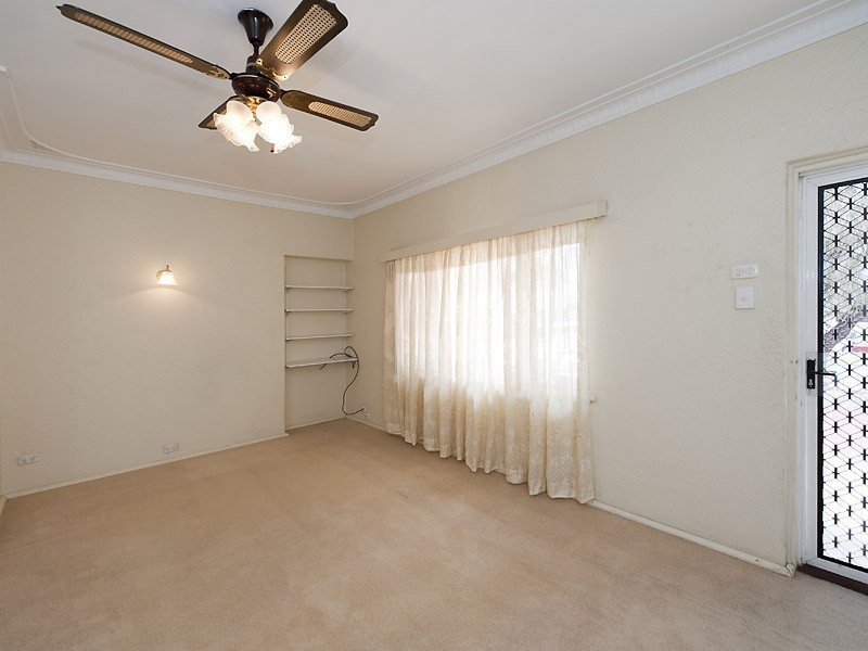 99 Rome Road, Melville WA 6156
