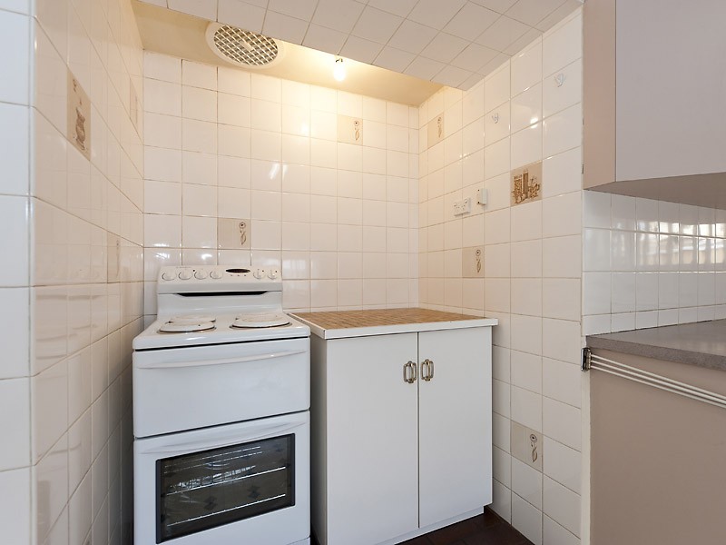 99 Rome Road, Melville WA 6156