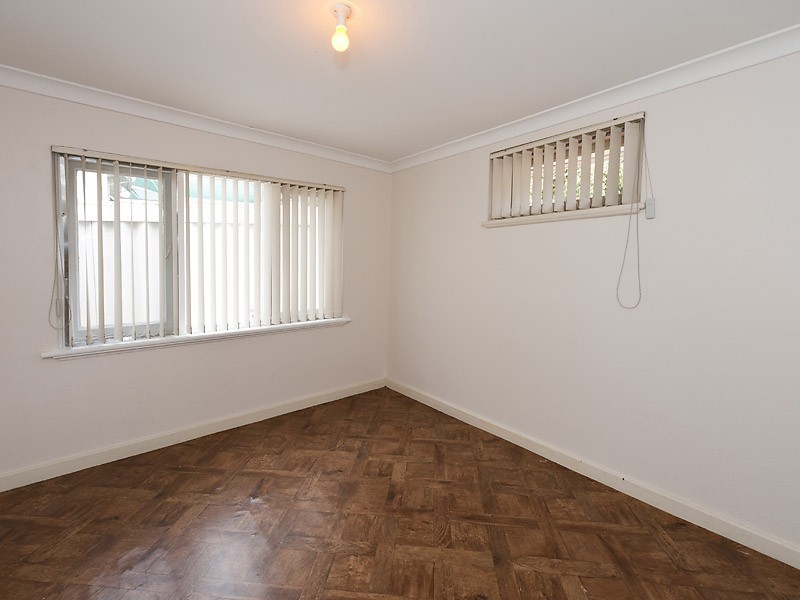 99 Rome Road, Melville WA 6156