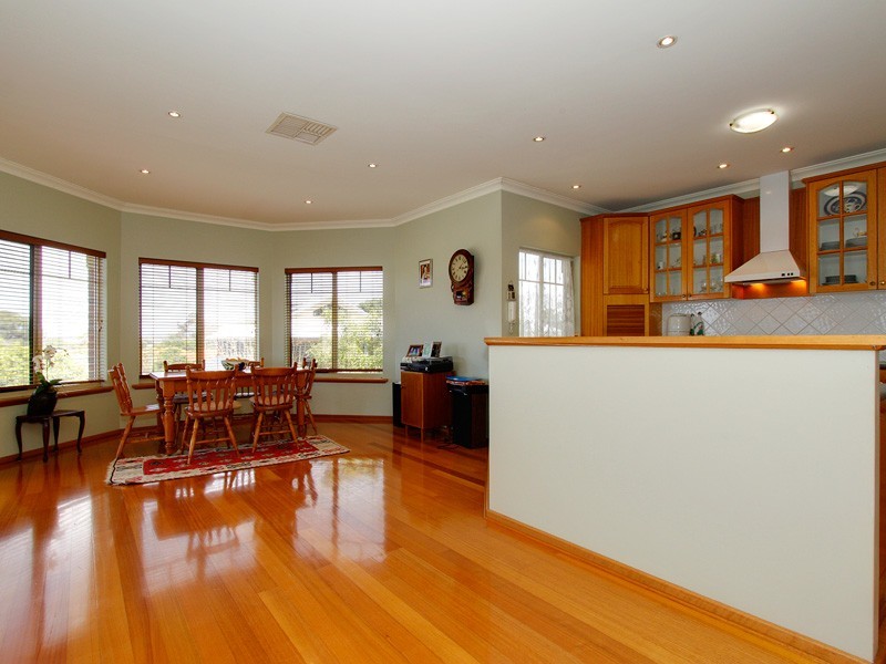 5 Linton Road, Attadale WA 6156