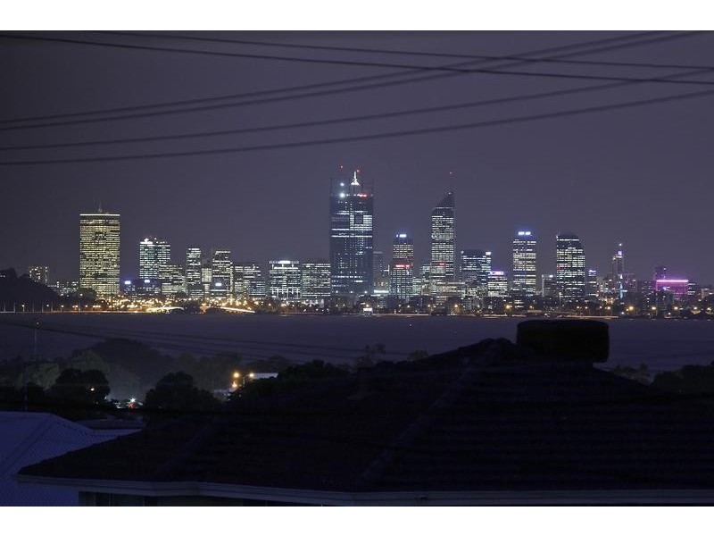 21 Olding Street, Melville WA 6156