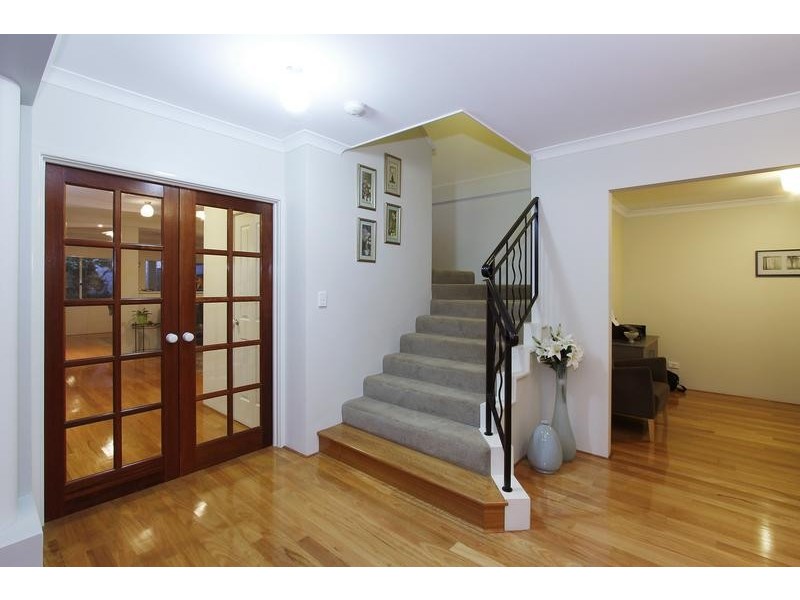 21 Olding Street, Melville WA 6156