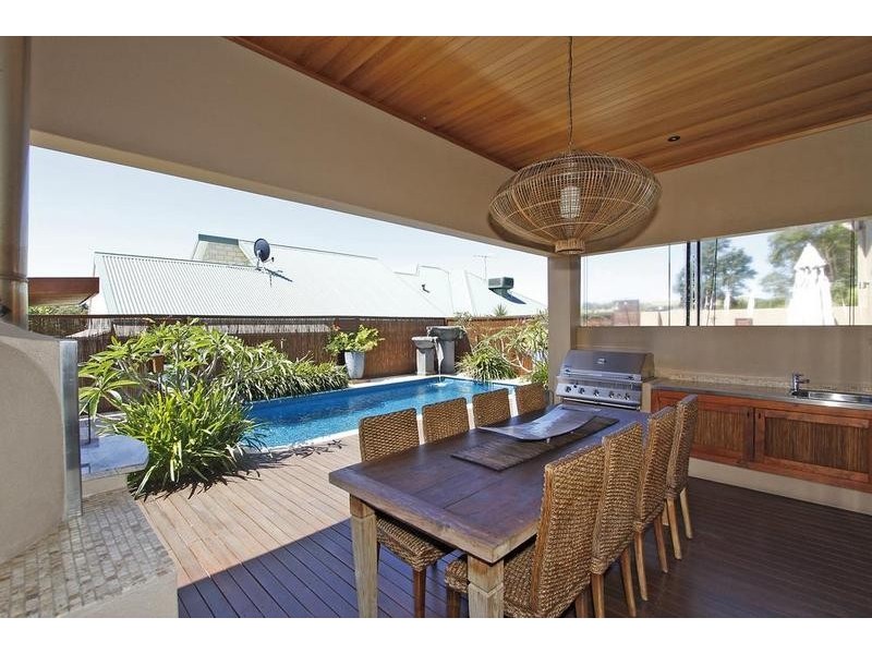 24B Windfield Road, Melville WA 6156