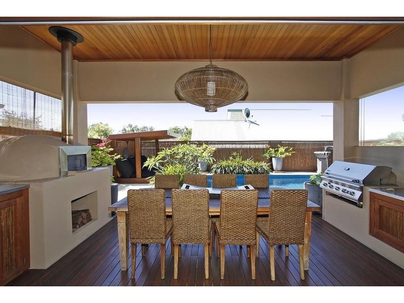 24B Windfield Road, Melville WA 6156