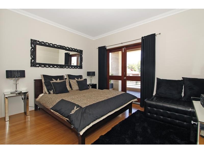 24B Windfield Road, Melville WA 6156