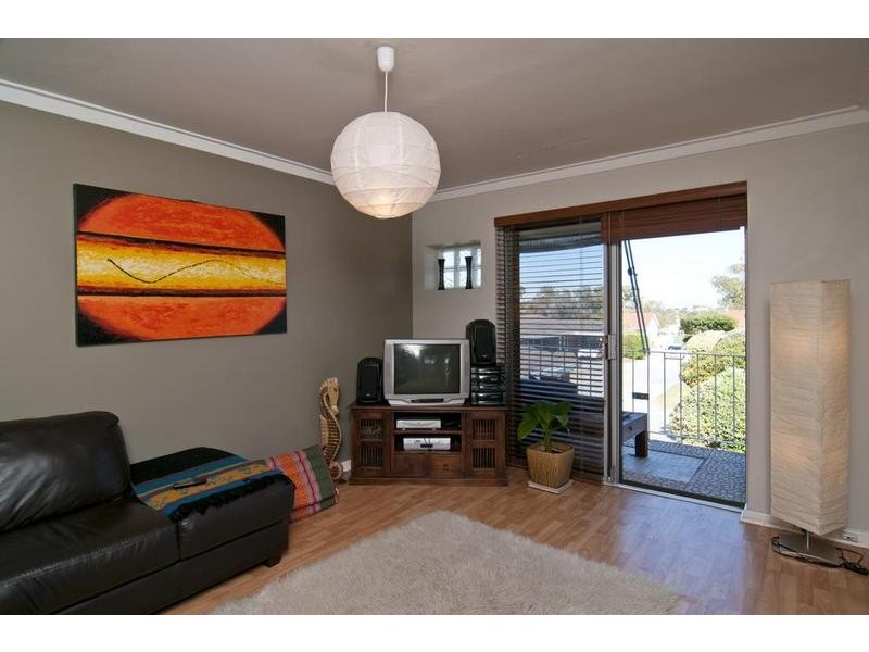 9/72 Waddell Road, Bicton WA 6157