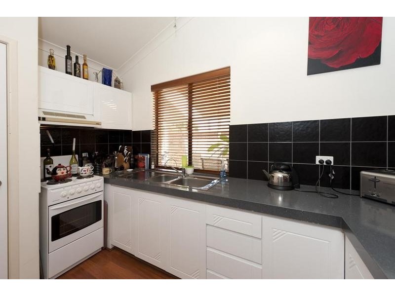 1/13 Elvira Street, Palmyra WA 6157