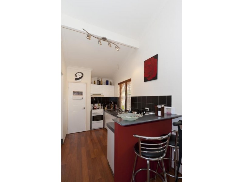 1/13 Elvira Street, Palmyra WA 6157