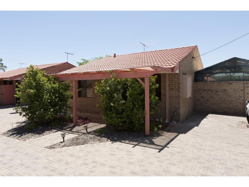 1/13 Elvira Street, Palmyra WA 6157