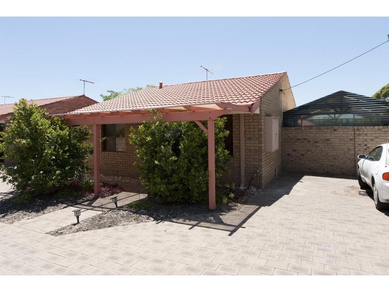1/13 Elvira Street, Palmyra WA 6157