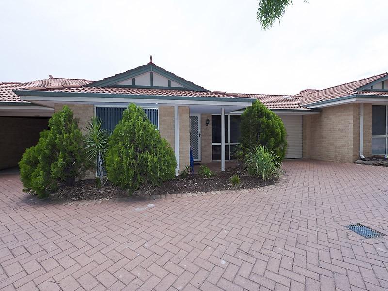 2/46 Waddell Road, Bicton WA 6157