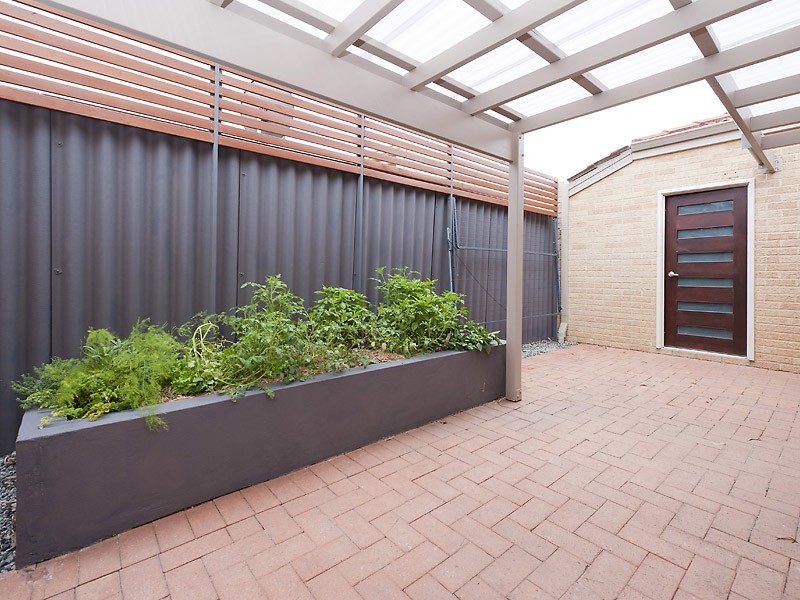 2/46 Waddell Road, Bicton WA 6157