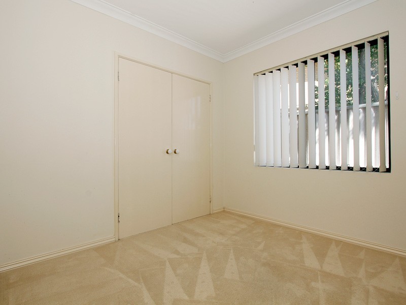 3/12 Lentona Road, Attadale WA 6156