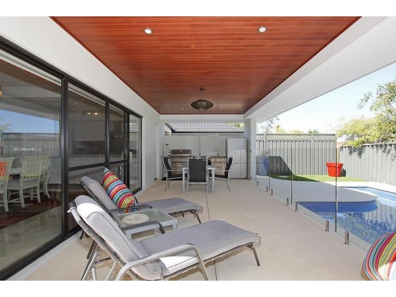 81B Murray Road, Bicton WA 6157