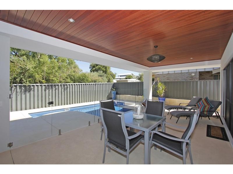 81B Murray Road, Bicton WA 6157