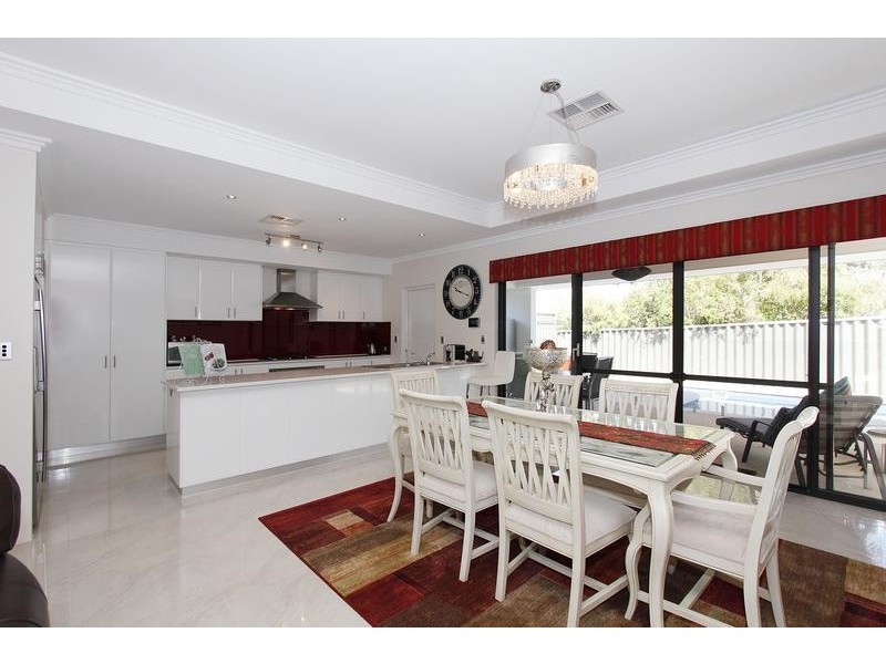 81B Murray Road, Bicton WA 6157