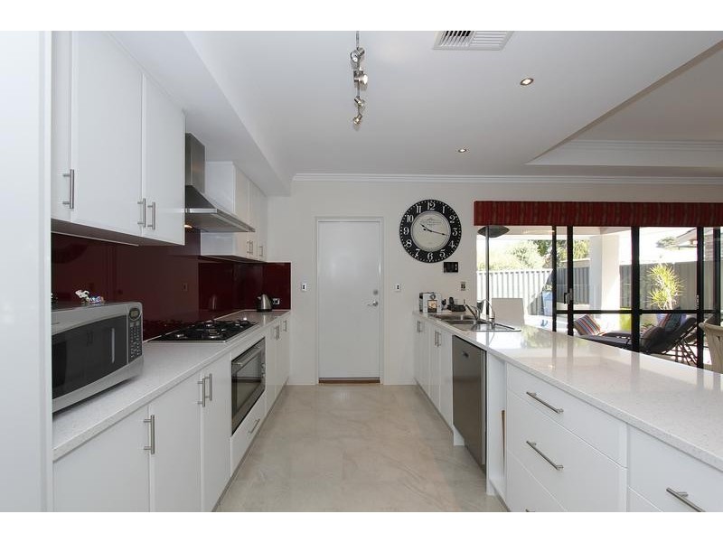 81B Murray Road, Bicton WA 6157