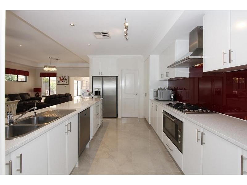 81B Murray Road, Bicton WA 6157