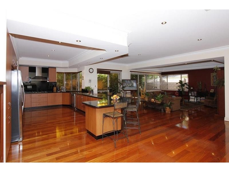 34A Pembroke Street, Bicton WA 6157