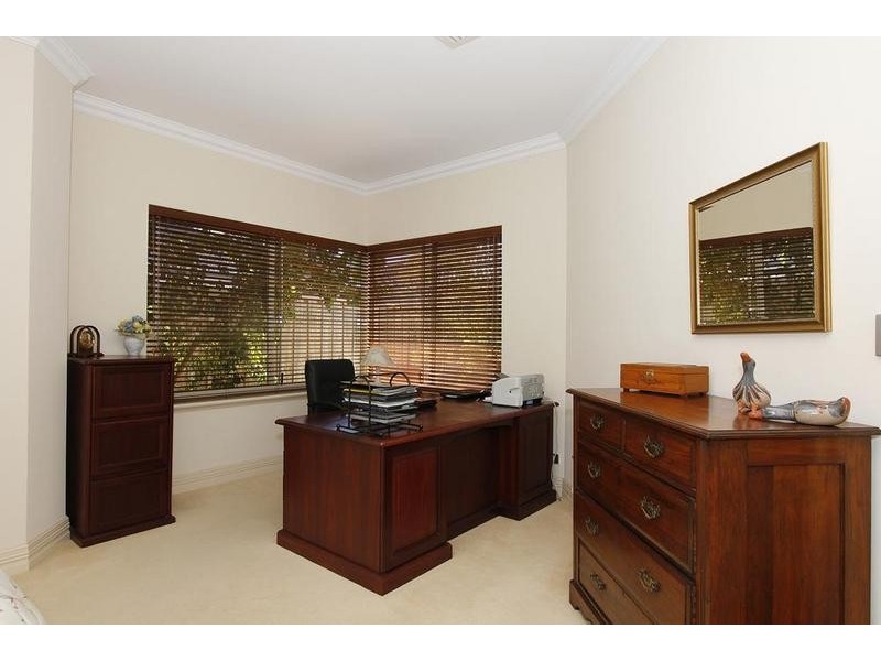 34A Pembroke Street, Bicton WA 6157