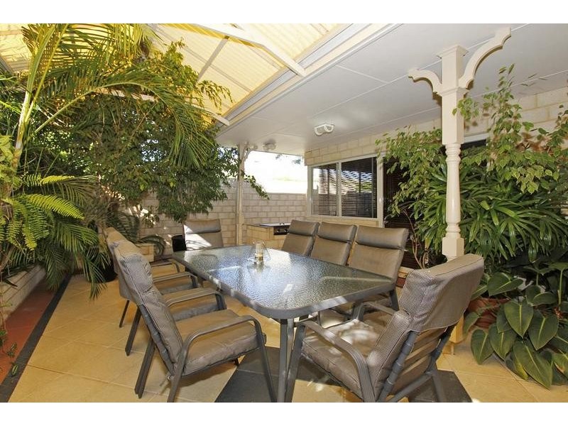 34A Pembroke Street, Bicton WA 6157